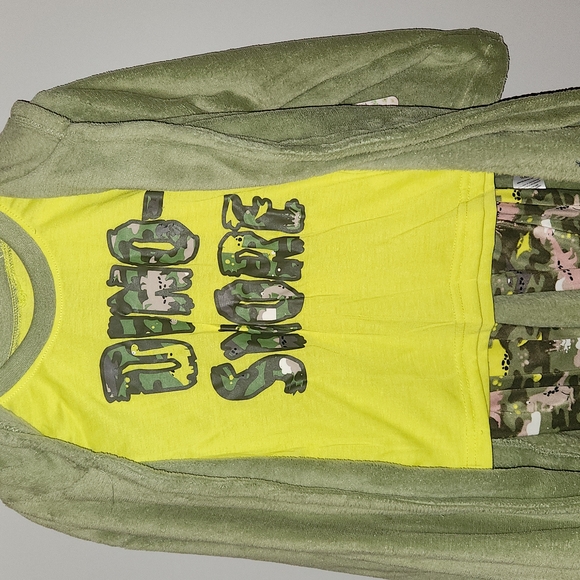 Green & Yellow Camo 'Dino Snore' Unisex Kid's Robe Set - Picture 3 of 5